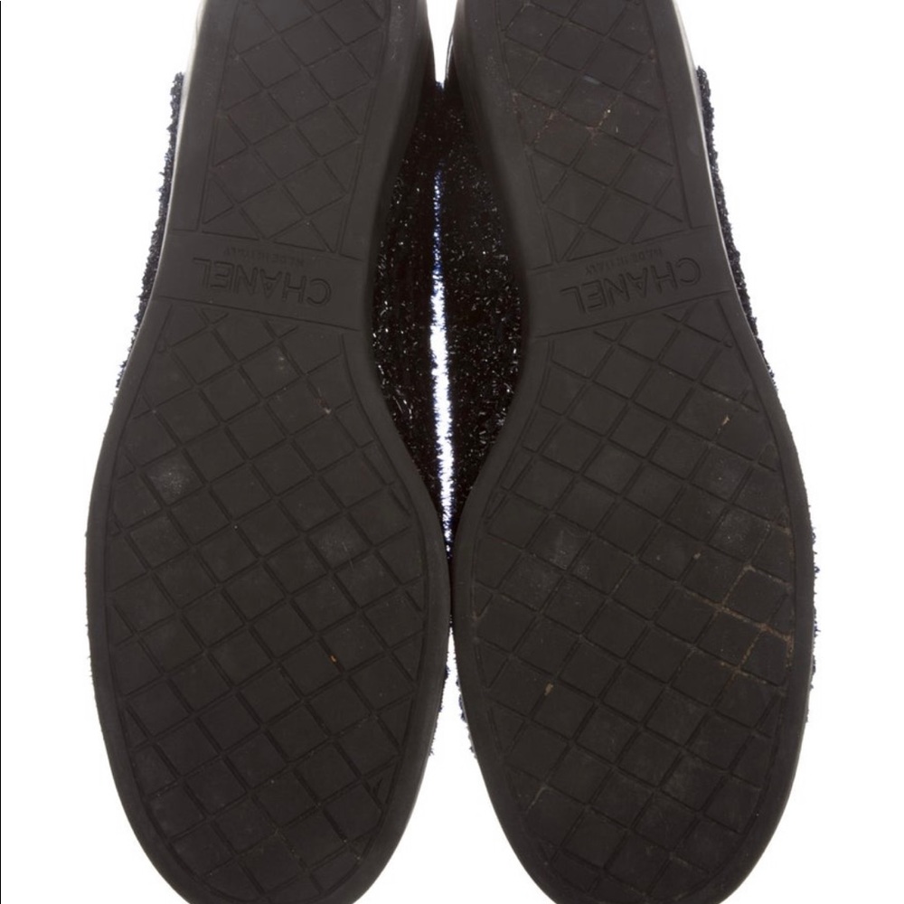 Chanel Sneaker - Picture 6 of 6